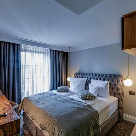 Hotel Boutique Donna Anna Giroc Ngoại thất bức ảnh