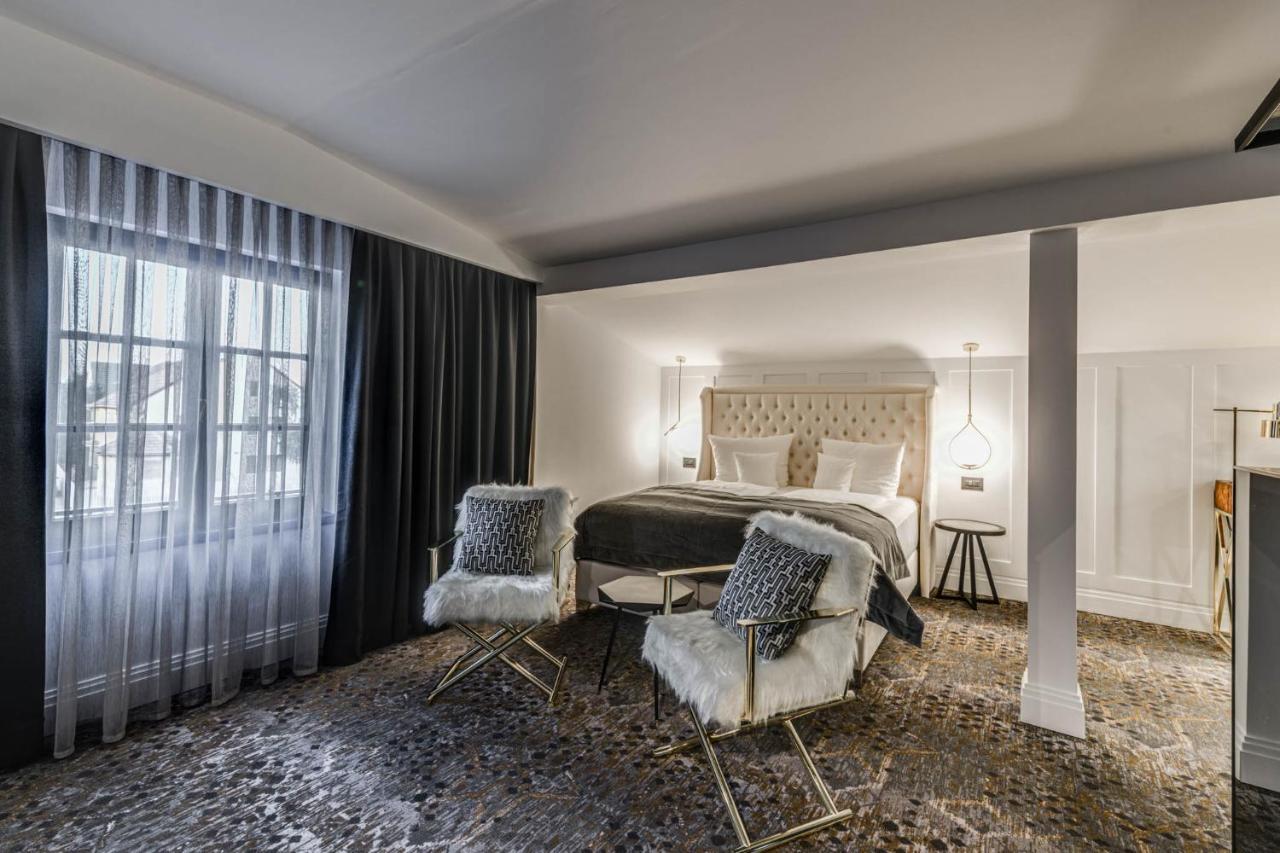 Hotel Boutique Donna Anna Giroc Ngoại thất bức ảnh