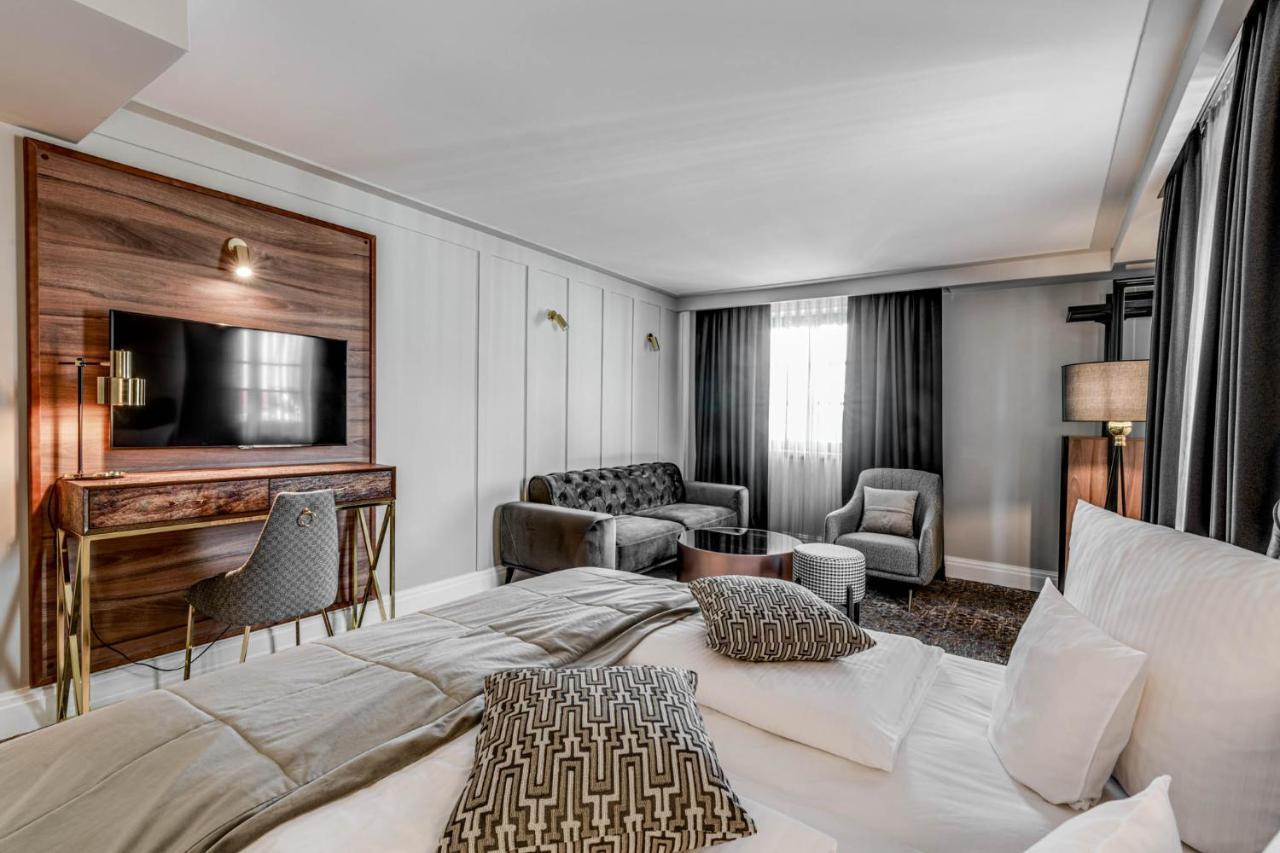 Hotel Boutique Donna Anna Giroc Ngoại thất bức ảnh