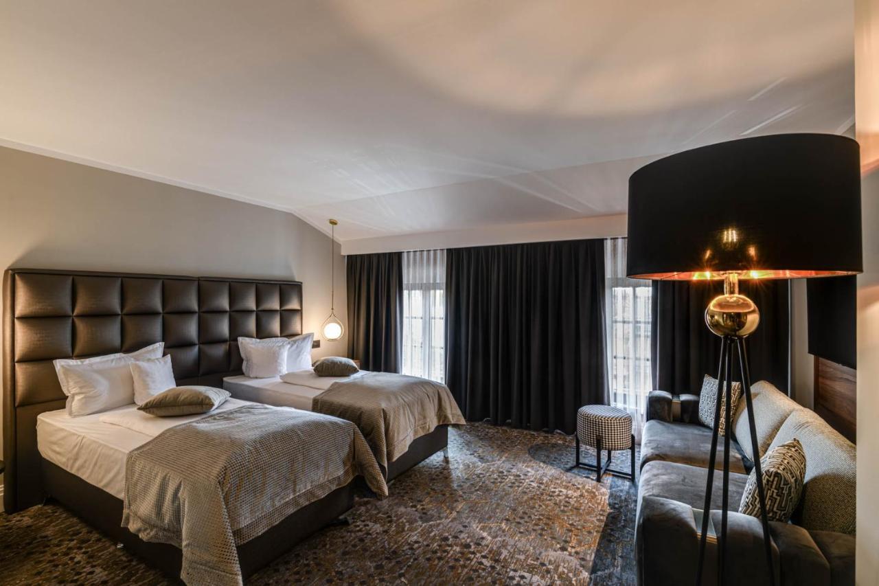 Hotel Boutique Donna Anna Giroc Ngoại thất bức ảnh