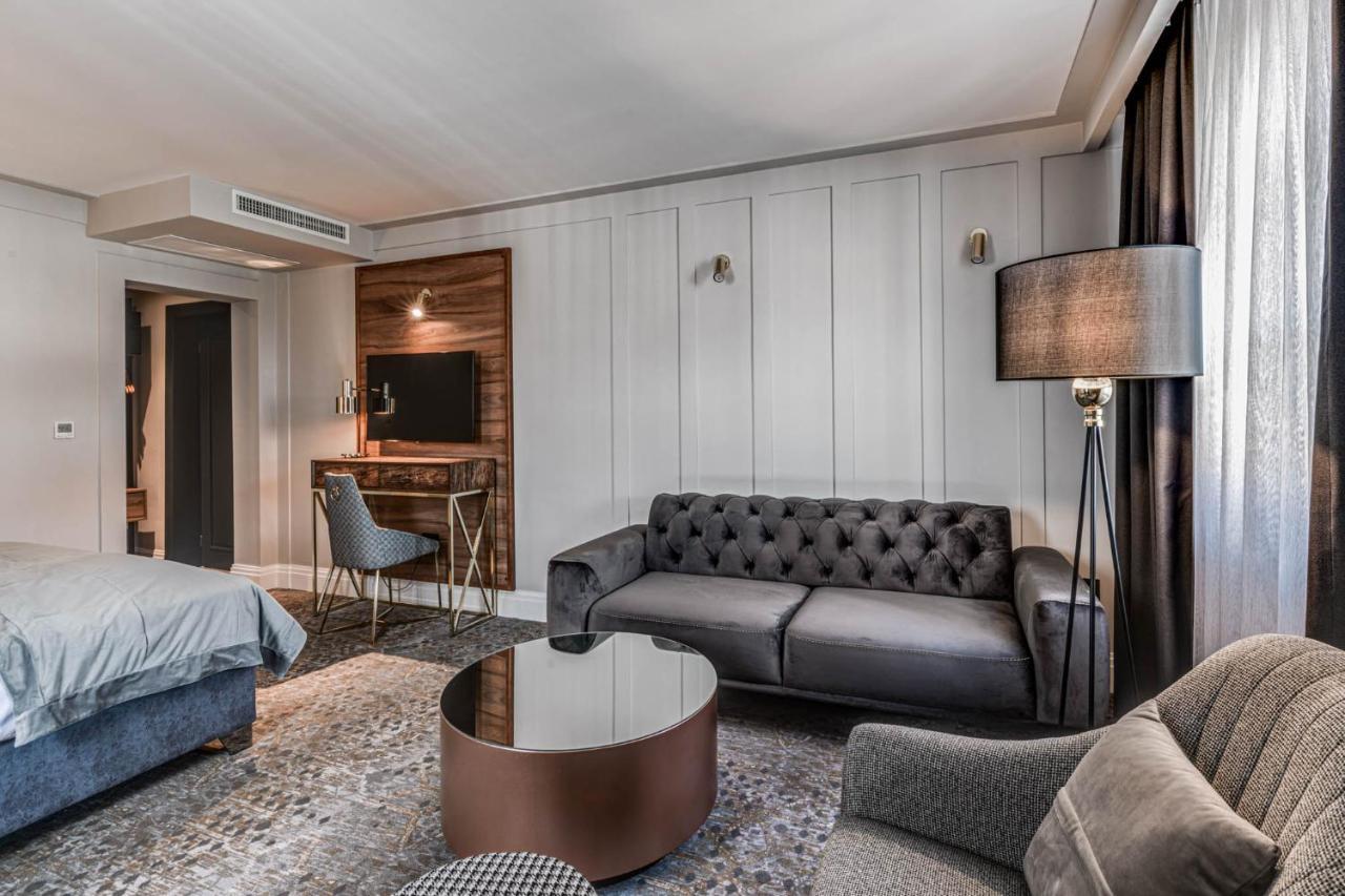Hotel Boutique Donna Anna Giroc Ngoại thất bức ảnh