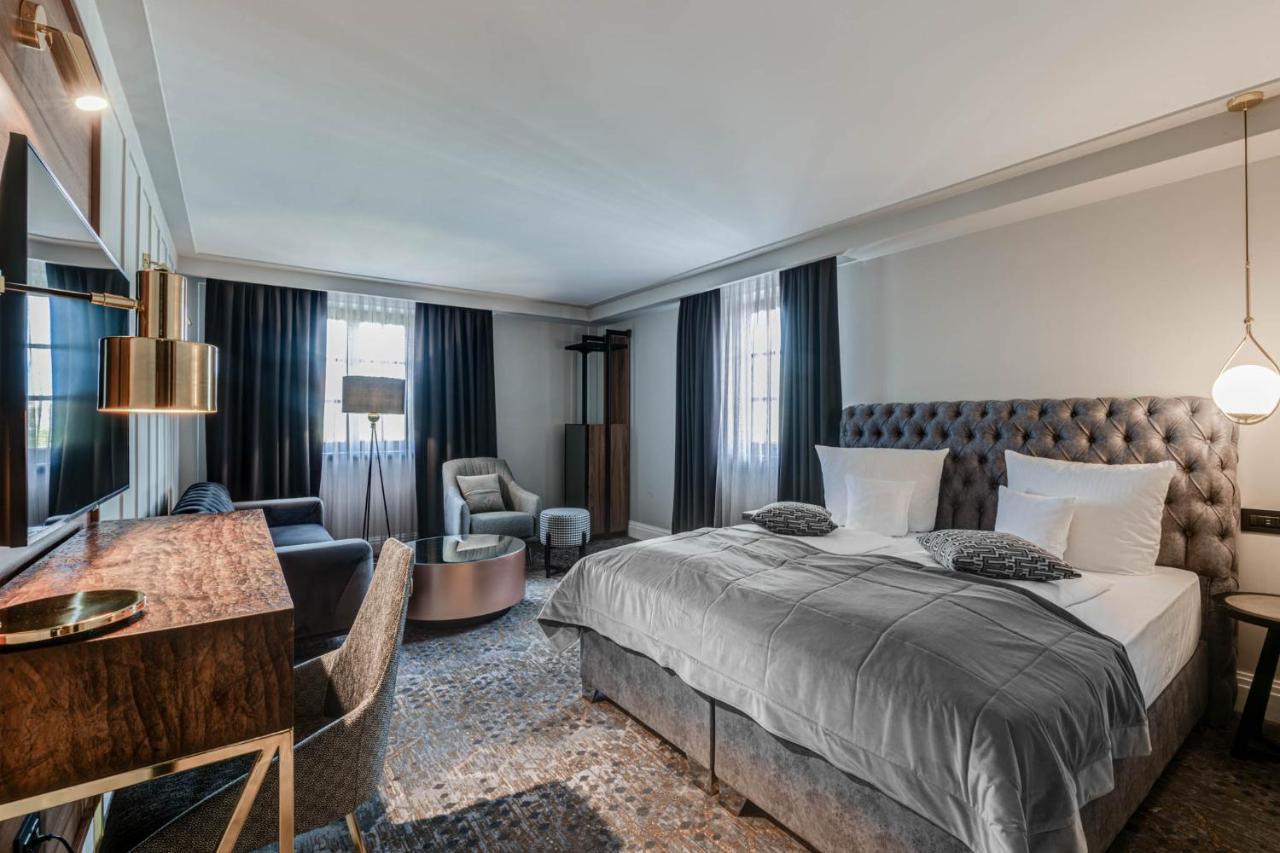 Hotel Boutique Donna Anna Giroc Ngoại thất bức ảnh