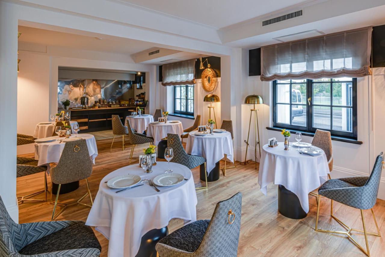 Hotel Boutique Donna Anna Giroc Ngoại thất bức ảnh
