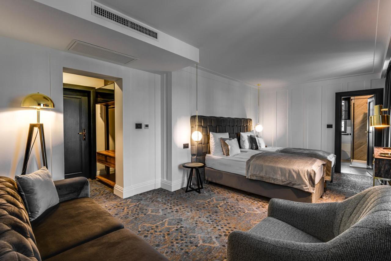 Hotel Boutique Donna Anna Giroc Ngoại thất bức ảnh